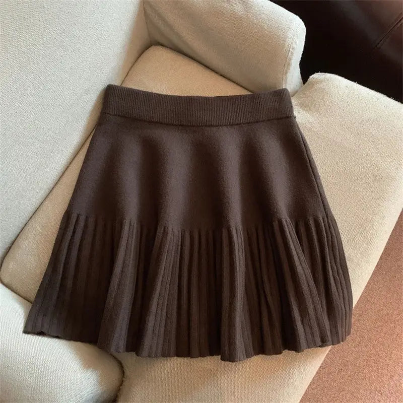 Elastic Waist Knitted Pleated Mini Skirts