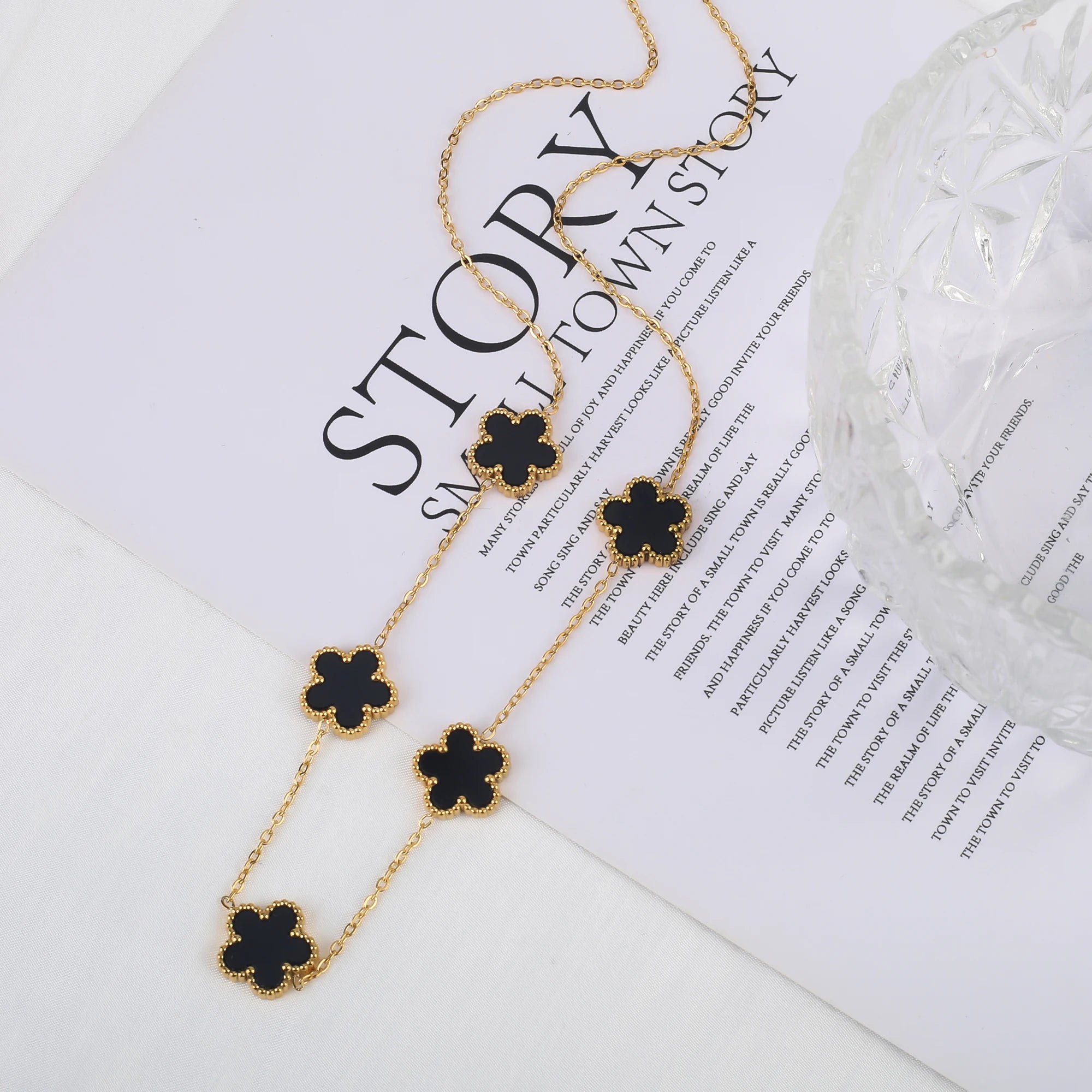 Stainless Steel Laser Five Leaf Flower Adjustable Clover Bracelets
