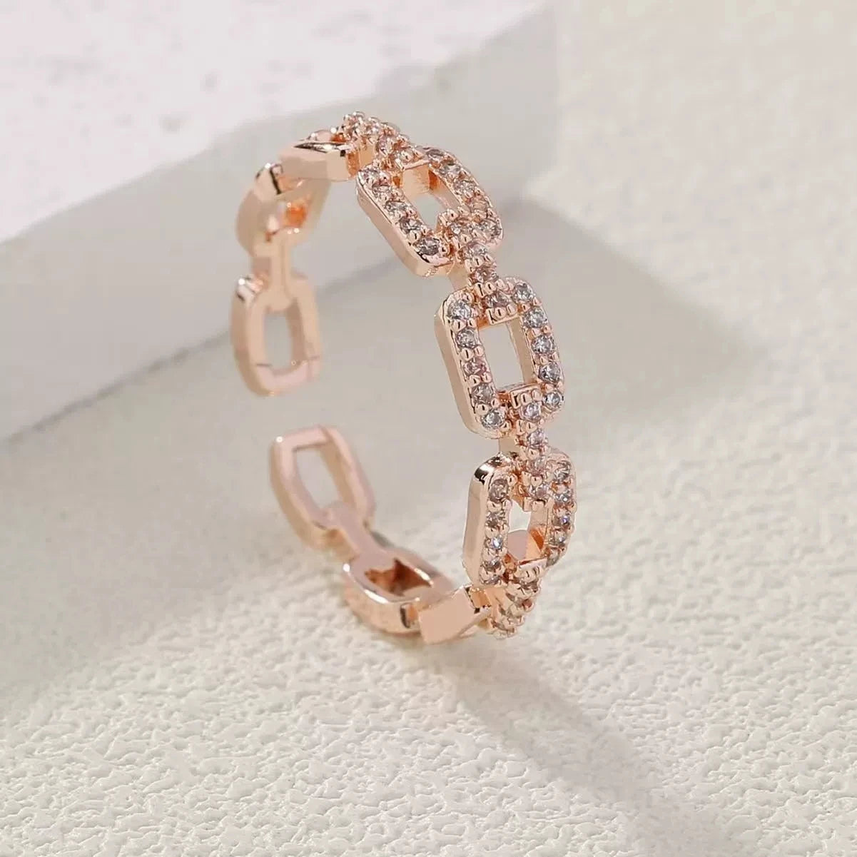 Zircon Twist Chain Open Rings