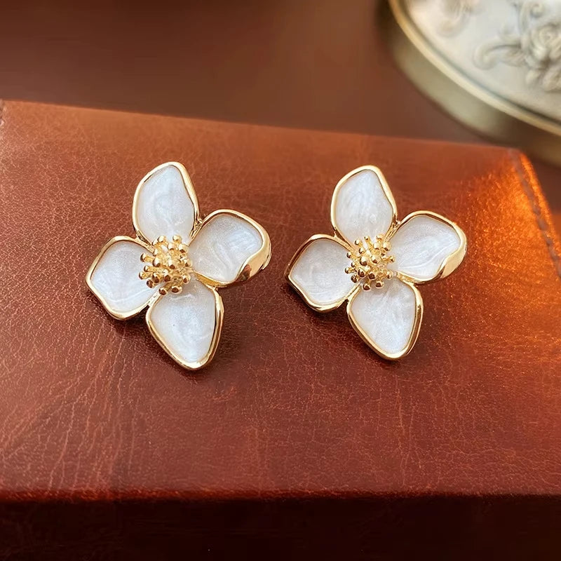 Dripping Oil Flower Stud Earrings