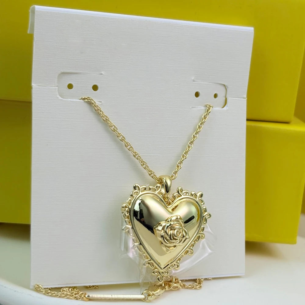 Gold-plated Lock Rose Flower Pendant Necklace Opened and Closed Love Clavicle Chain