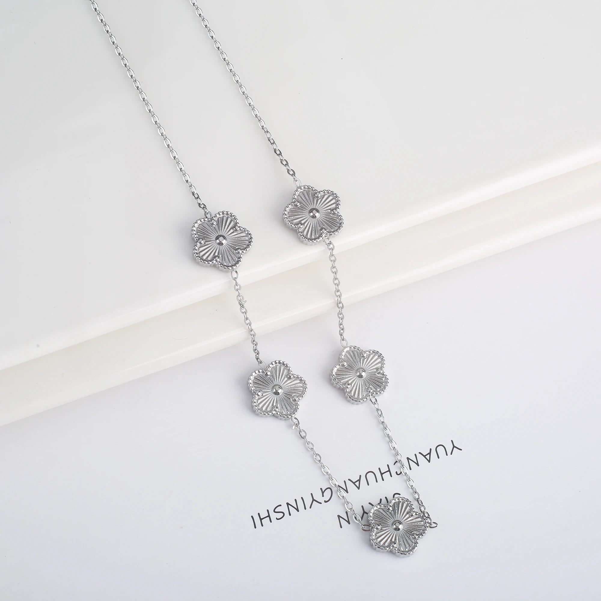 Stainless Steel Laser Five Leaf Flower Adjustable Clover Bracelets