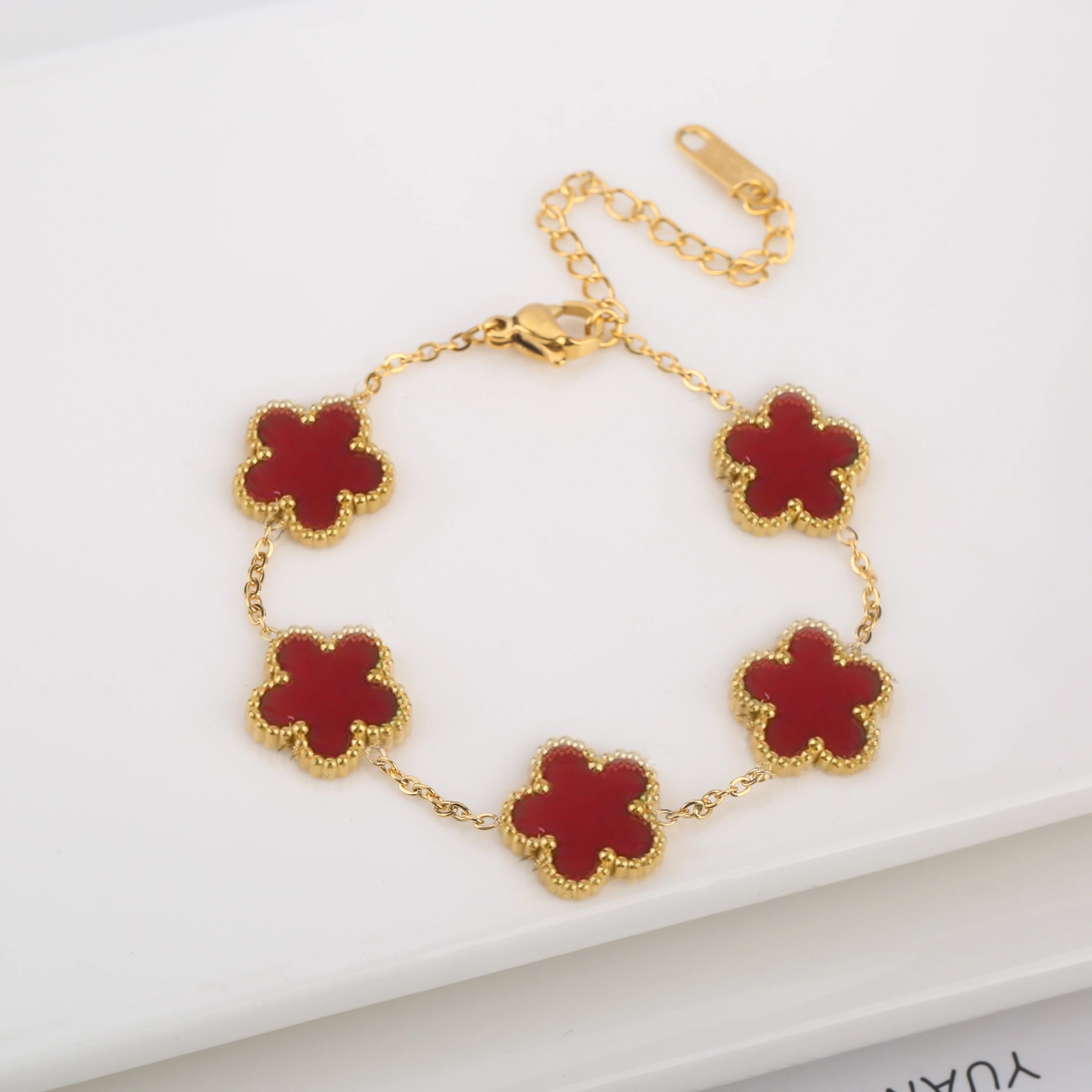 Stainless Steel Laser Five Leaf Flower Adjustable Clover Bracelets
